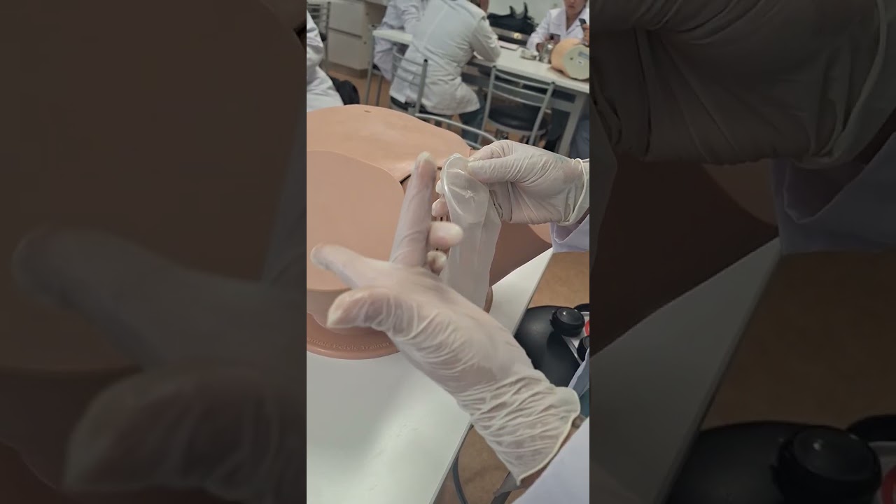 colocacion de condon femenino. (1)