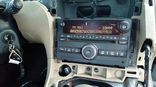 How to Remove Radio / CD player from Pontiac Solstice 2006 for Repair.