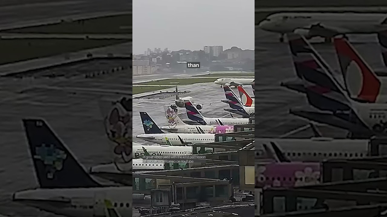 Такси с хвостом! (Кончик крыла A320 ударился хвостом самолёта о землю)