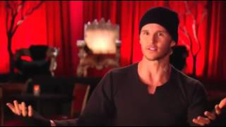 Ryan Kwanten on finally working with Denis O'Hare