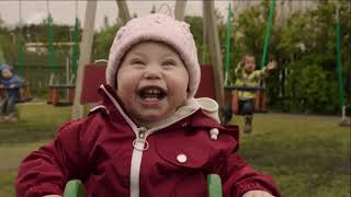Windows 10 Commercial - The Future Starts Now (2015)
