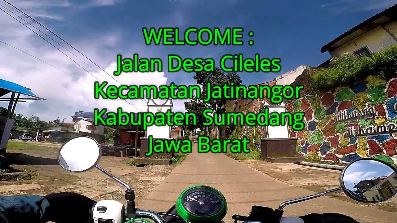 SUASANA JALAN DESA CILELES KECAMATAN JATINANGOR JALAN TIKUS JATINANGOR TANJUNGSARI SUMEDANG