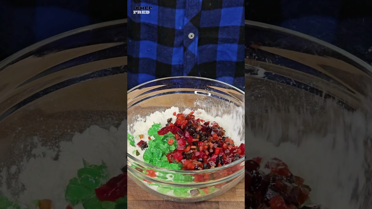 Jingle And Jive With Plankton's Jerk-Tacular Dessert!? #shorts #spongebob #fruitcake #christmas