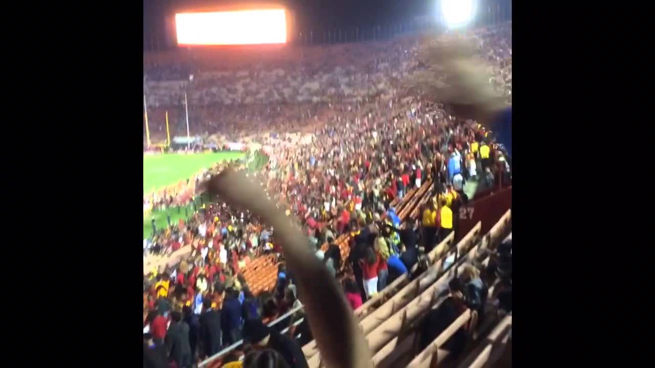 UCLA vs USC 2013 Fans - YouTube