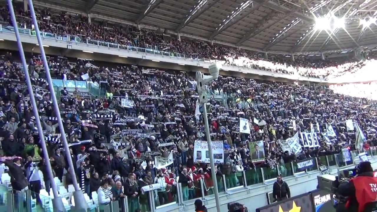 Storia di un grande amore - Juventus Stadium SPETTACOLARE (18 dicembre 2011)