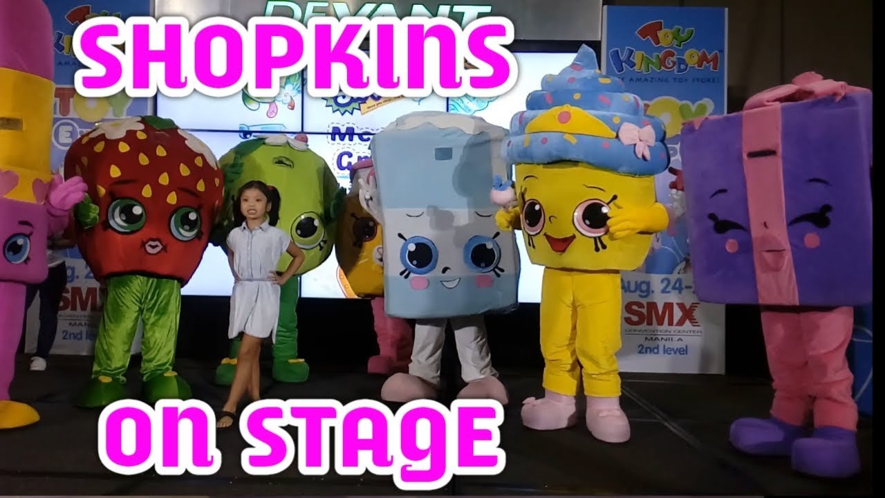 Shopkins mascots on stage