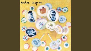 Video thumbnail of "Entre Aspas - Perfume"