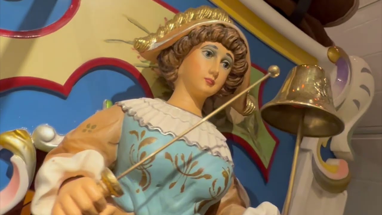 90s Europop on a mechanical organ