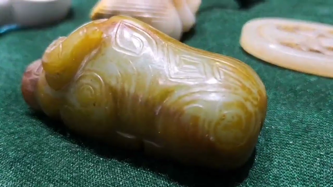高古玉仿品迷惑性越来越大！千年百年十年玉质状态看久了不难区分