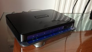 NETGEAR DGND3700 N600 - How To Remove The Stand