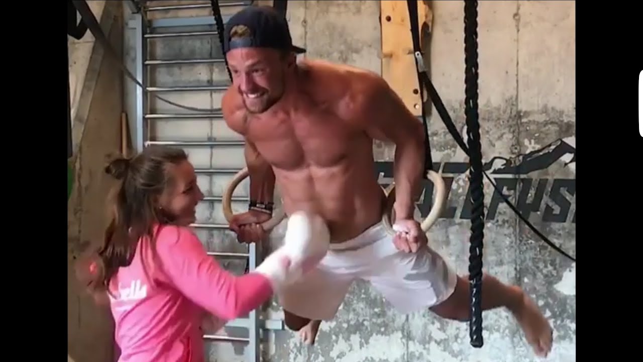 GUT PUNCHES X.O 🐼...(1.6)