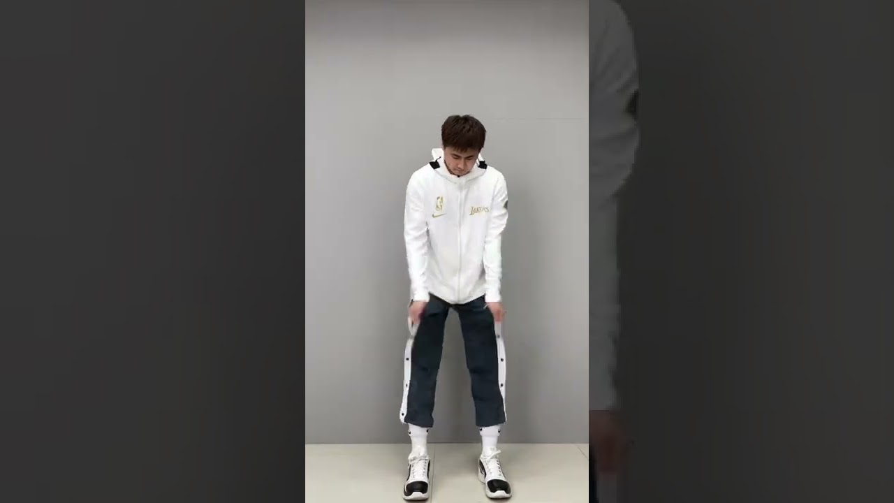 Chinese fashion sports clothes shoes jerseys 