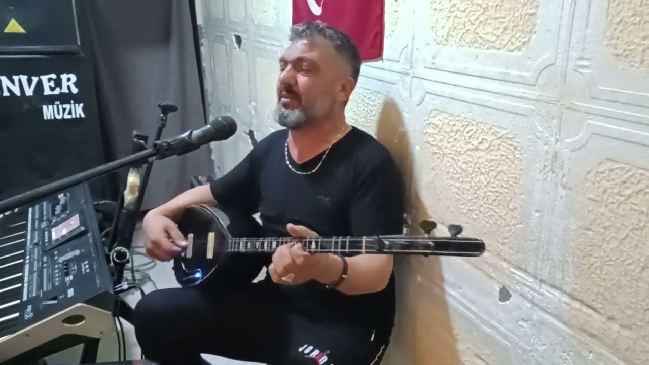 ENVER ULA ..ŞU YÜCE DAGLARI DUMAN KAPLAMIŞ.