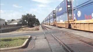 NB UPRR Stack Train Rolls Thru Austin TX