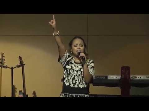 Força Bruna Karla - ao vivo