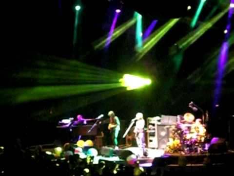 Phish - "Rhymes (Al Green Cover)" - Comcast Center, Great Woods, Mansfield, MA 6/7/2011
