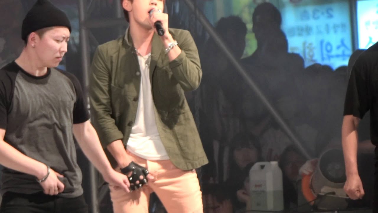 [Fancam/직캠]경성대 축제 세븐 - 내가 노래를 못해도