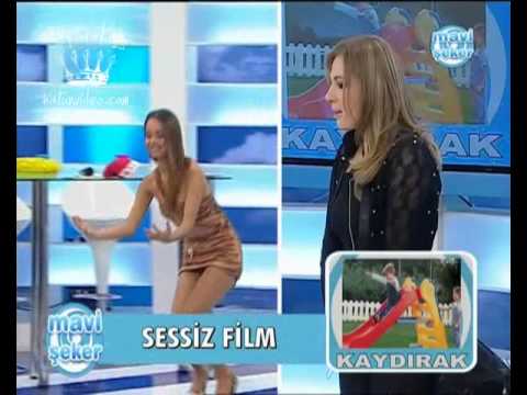 Pelin Sönmez Bacak Show Frikik 2)