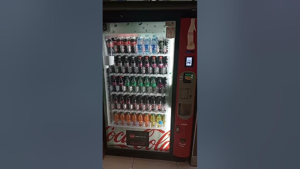 580 dixie narco bevmax 4 coca cola vending machine at hanes mall in