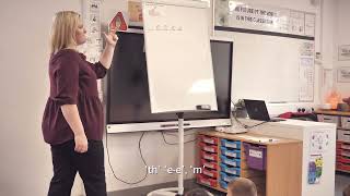 Year 1 segmenting lesson demo | Using mini whiteboards in Reading Planet Rocket Phonics