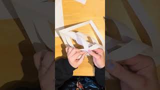 DIY Paper Snowflakes #diy #craft #holidaydecor #kidcrafts #artforkids #winterwonderland