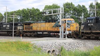 [4K+60FPS] NS Intermodal Train Passes With UP 6706 & NS 1067!