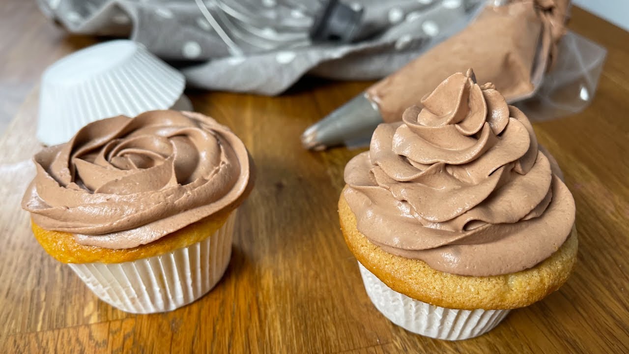 [Live] Cupcake Molly Cake et Ganache chocolat noir - Recette Facile & Inratable !