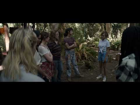 Yellowjackets S1 ep5 : Jackie has an idea to perform a seance