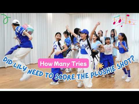 How Many Tries Did Lily & Ha Anh Need to Score the Plushie Shot? 🎯🧸😂
