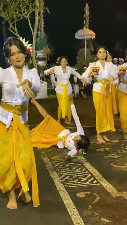 detik detik penari kerauhan || rejang pasupati
