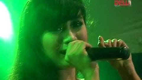 CAMELIA | BEBAN ASMARA - EVIS RAENATA