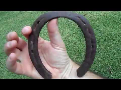 Video: How To Hang A Horseshoe Correctly