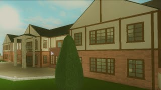 ROBLOX | Bloxburg | Tudor Style Mansion | Part 3