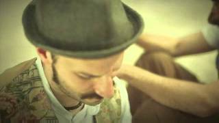 Video thumbnail of "Nobraino - Narcisisti misti (Video Ufficiale)"