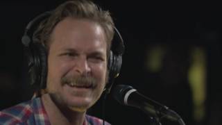 Miniatura de vídeo de "Hiss Golden Messenger - John The Gun (Live on KEXP)"