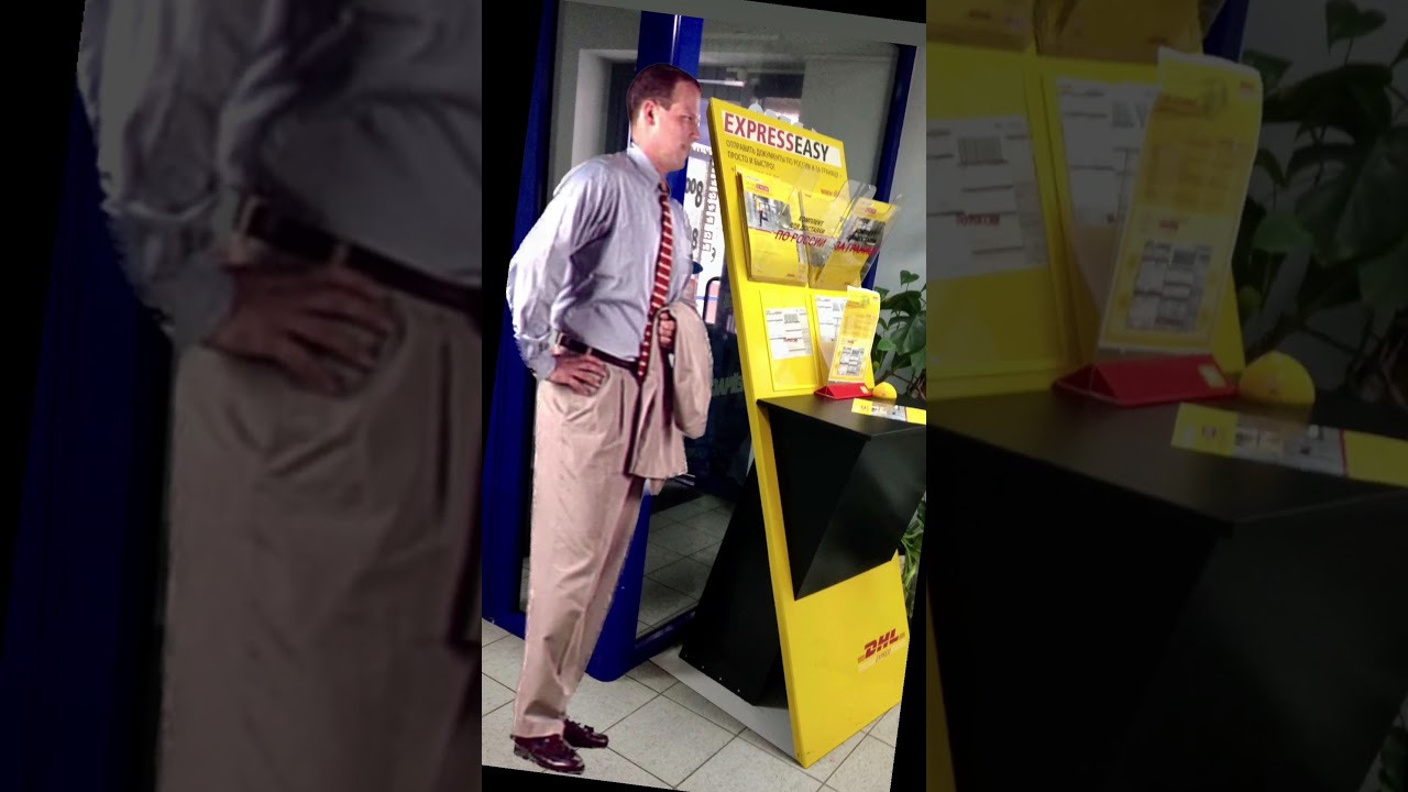 Функциональная рекламная стойка для точки продаж