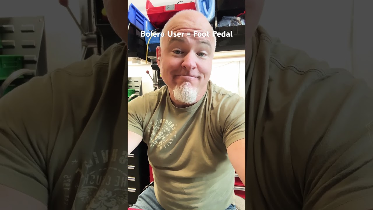 Bolero Intercom with the use of a foot pedal for PTT