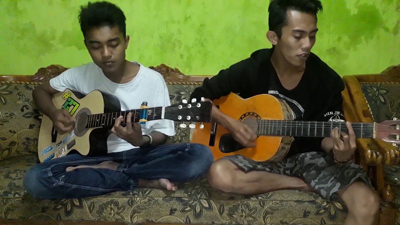 Cover aku masih sayang #mukin ft deglek - YouTube