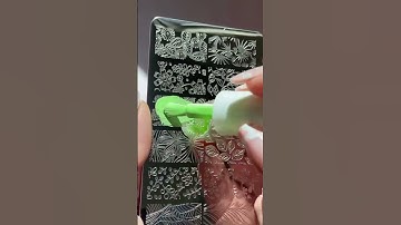 Trying a nail stamp! #nailhacks #nailstamp #ipsy