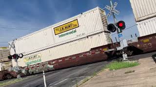 Northbound BNSF intermodal train at stassney lane in Austin Texas plus horn show on 5/15/24