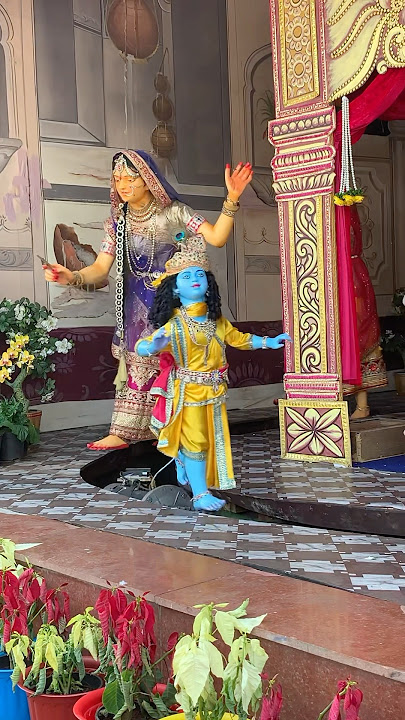 aarti || aarti kunj bihari ki || kasturi tilak krishna video #aarti #krishna #janmashtami #video