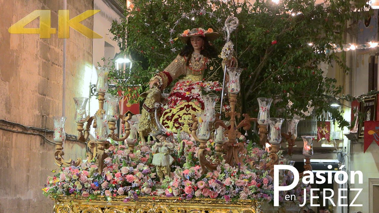 Salida procesional de la Divina Pastora de San Dionisio - Jerez 2025