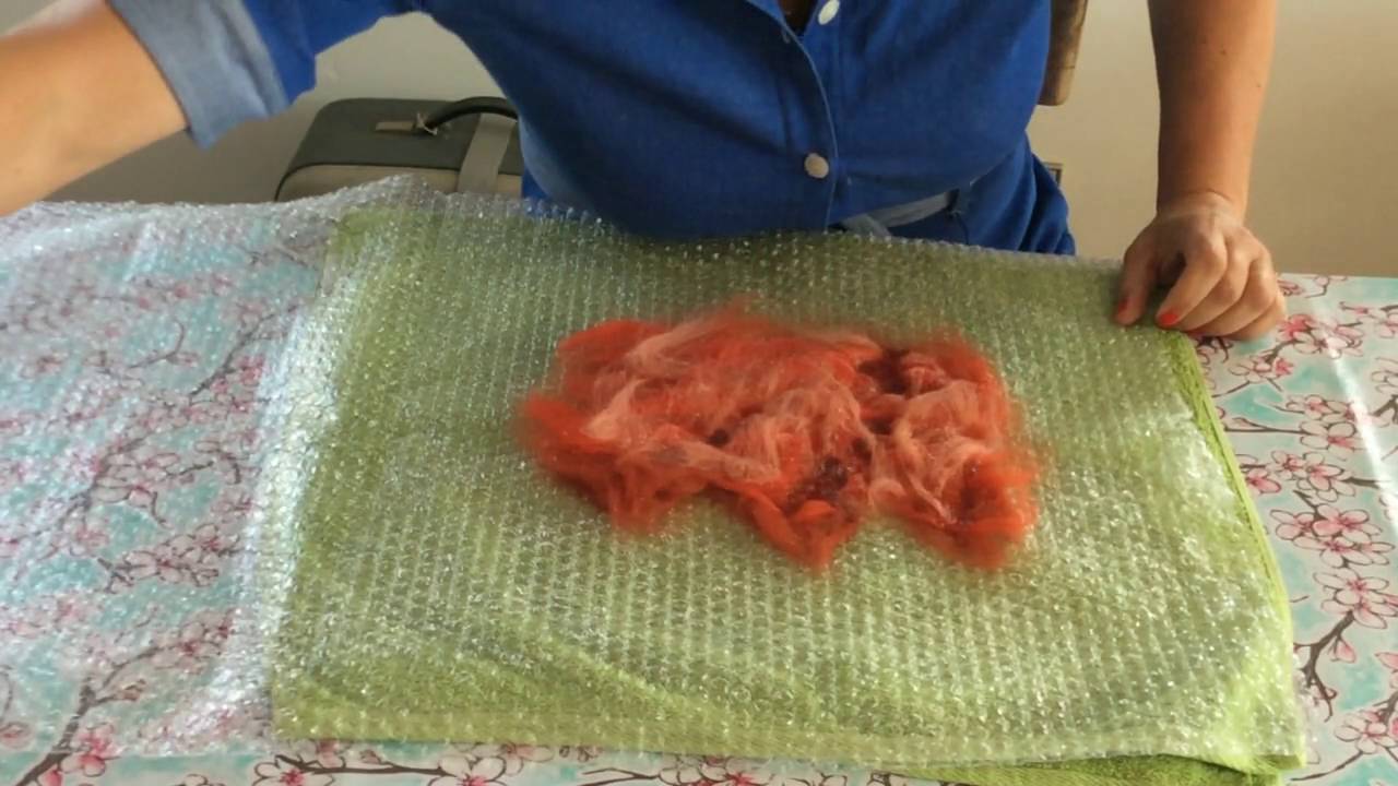 Instructiefilmpje bloemen vilten