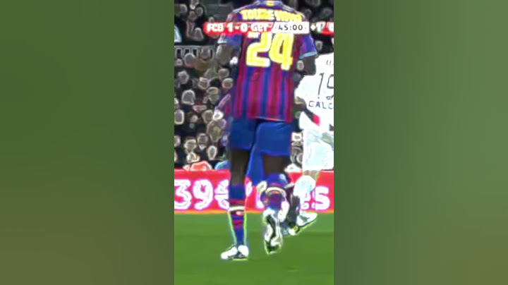 Iniesta Doing Iniesta Thing 😱
