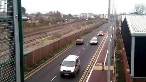 Class 800 *THUNDERING* Through taunton
