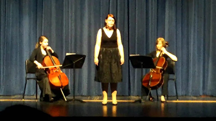 Renae Perry Performs "O Holy Night"