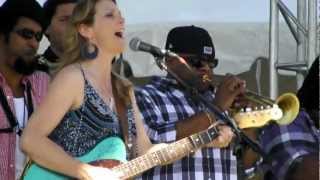 Tedeschi Trucks Band - Down Don&#39;t Bother Me - Wanee 2012