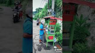 Suara mangkok tukang bakso ini sangat merdu