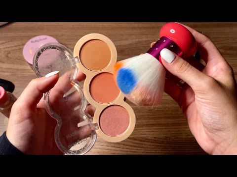 ASMR- VOCÊ VAI FAZER SUA MAKE TRANQUILAMENTE