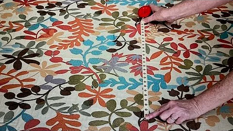 Pattern Repeat 101. What is VR and HR? How much extra fabric do you need to allow for the pattern?